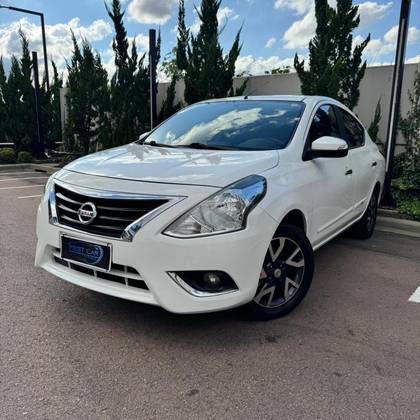 NISSAN VERSA 1.6 16V FLEXSTART UNIQUE 4P XTRONIC